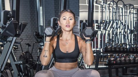 Dumbbell Workout Guide for Women: Arm Strength, Shoulder Training, and Mobility