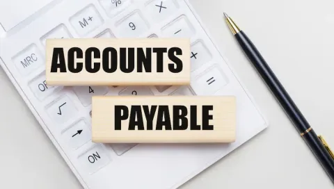 Accounts Payable Automation Guide: Invoice Workflows, Payment Controls, Compliance, and Finance Insights