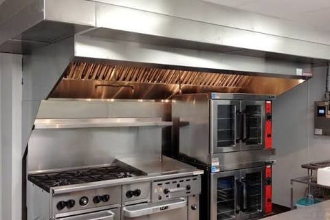 Commercial Kitchen Ventilation Guide: Exhaust Systems, Safety Standards, and Facility Planning
