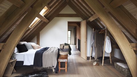 Attic Conversion Guide: Space Planning, Insulation, and Home Improvements