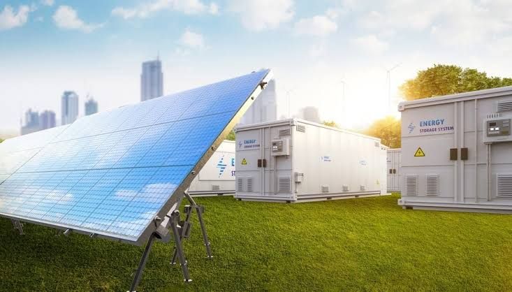 Solar Storage Overview: Explore Energy Backup Systems, Battery Solutions, Knowledge, Insights, and Helpful Resources