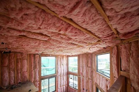 Guide to Insulation: Home Energy Efficiency, Insulation Materials, and Installation